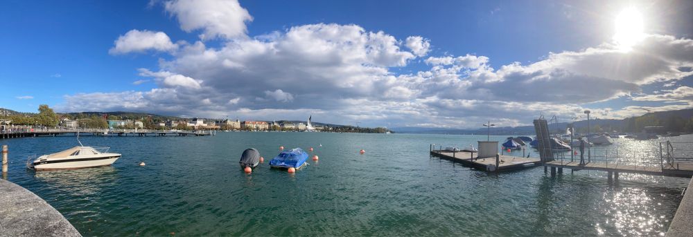 aussicht auf zürchersee, man kann es leider nicht sehen, aber es windet herrlich um den kopfherum