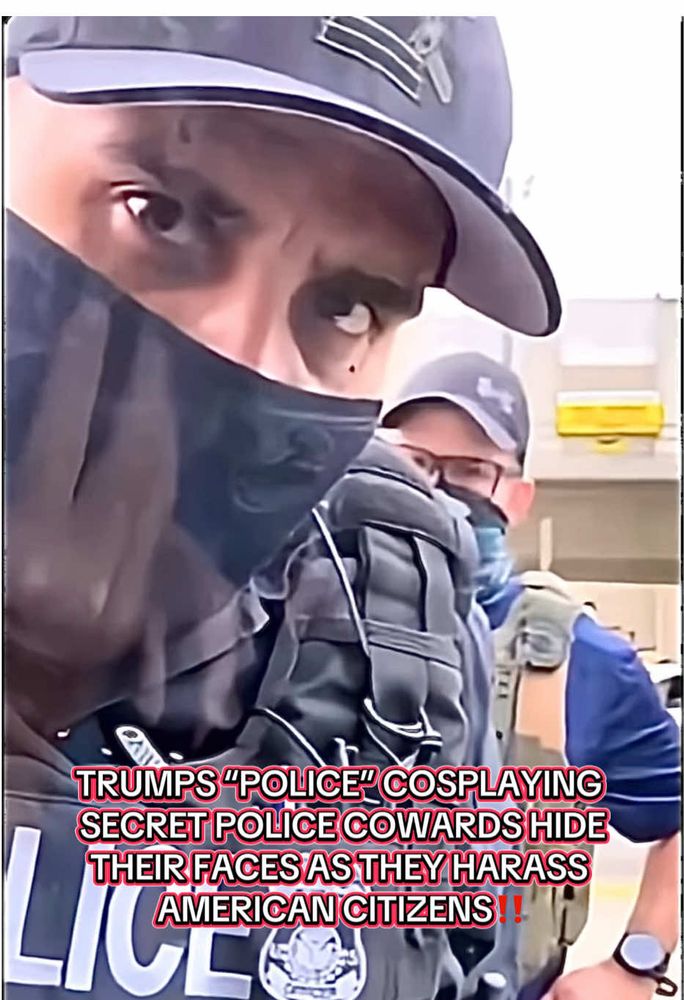 #trump #maga #trumpsupporters #fyp #republican #democrat #immigrant #migrants #ice #police #policeofficer #fake #criminal