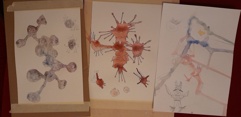 3 Blätter mit zufälligen Strukturen, die weiterbemalt und gezeichnet wurden um Dungeons und ihre Bewohner darzustellen
