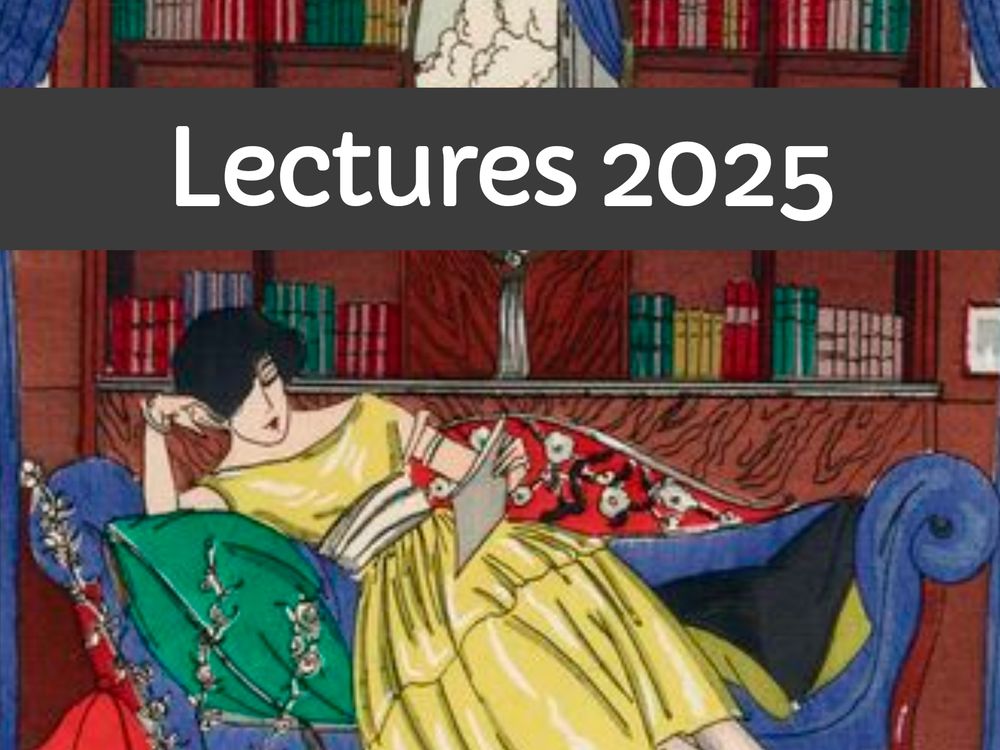 Illustration Gallica d'une jeune femme en train de lire allongée dans un canapé.