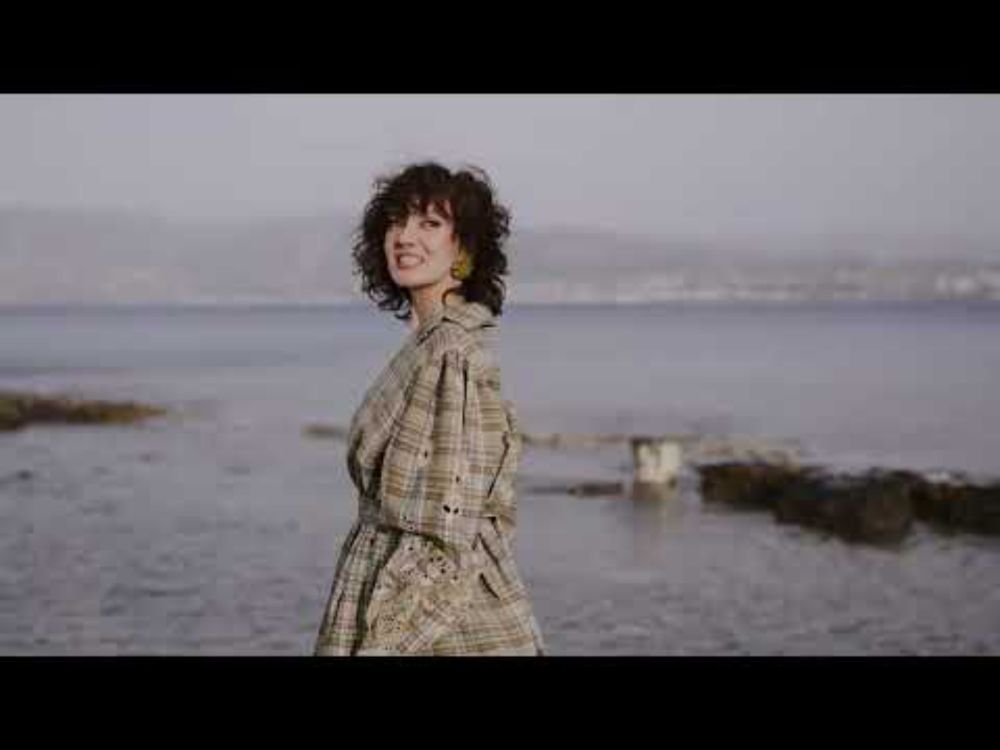 Patrizia Laquidara - Assabenerica (Official video)