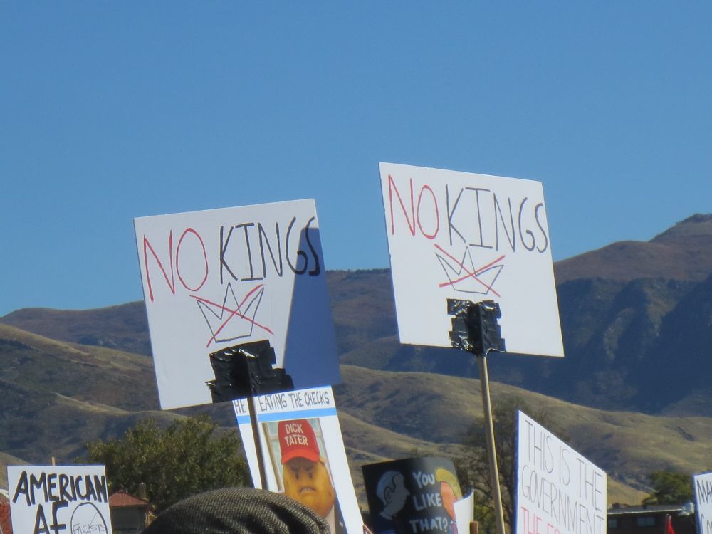 "No kings"
"No kings"