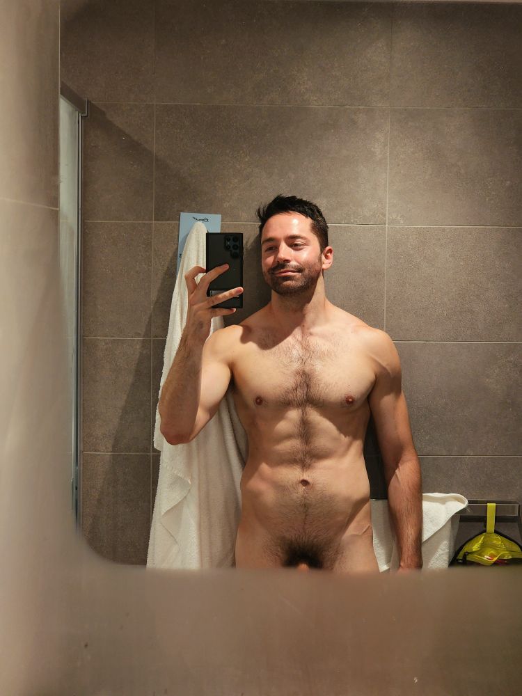 Hotel bathroom mirror pic