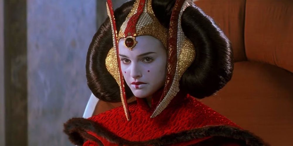 Queen Amidala in red dress