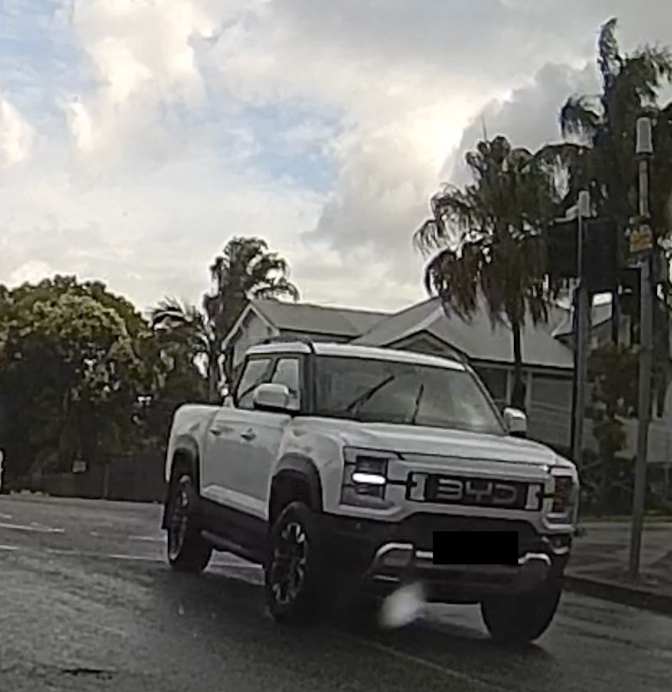 White BYD Shark ute dashcam picture
