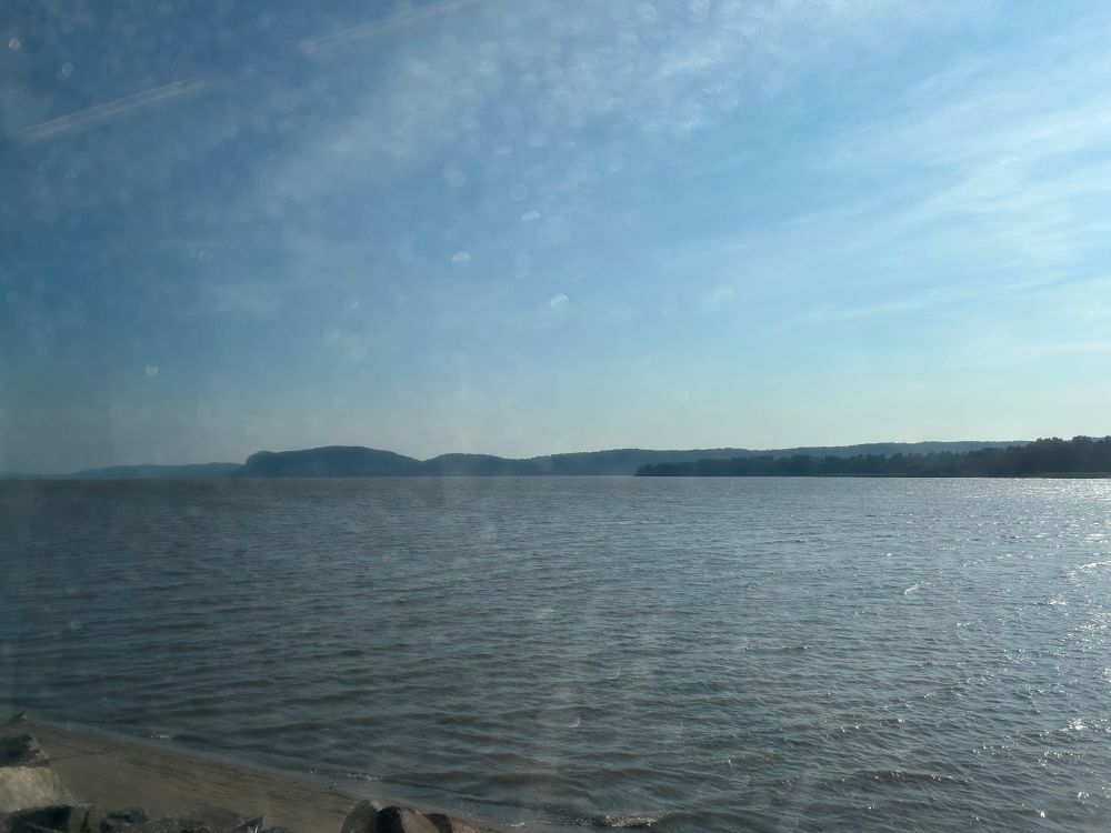 The Hudson River from the Metro North