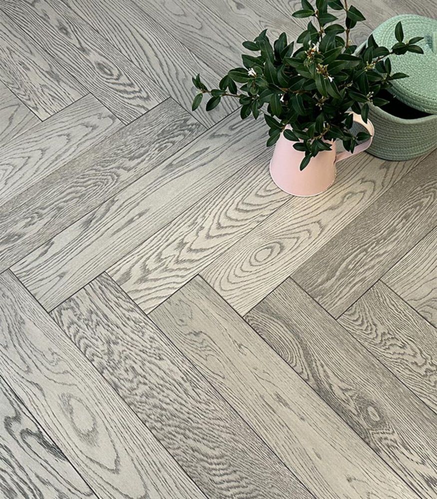 Urban Grey Oak Herringbone, Brushed & UV Oiled – 120mm x 15mm Engineered Parquet Wood Flooring