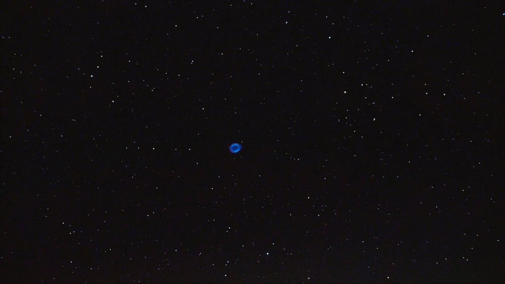 M57, la Nébuleuse de la Lyre vu au télescope 

