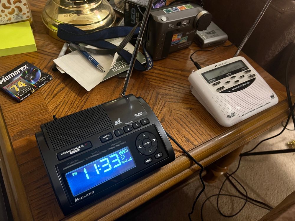 A Midland WR-400 and a Midland WR-120 on a table.