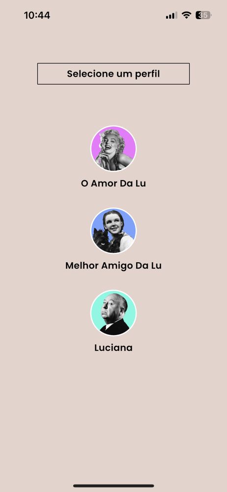 print da tela inicial do à la carte com três perfis: “o amor da Lu”, “melhor amigo da Lu” e “Luciana”