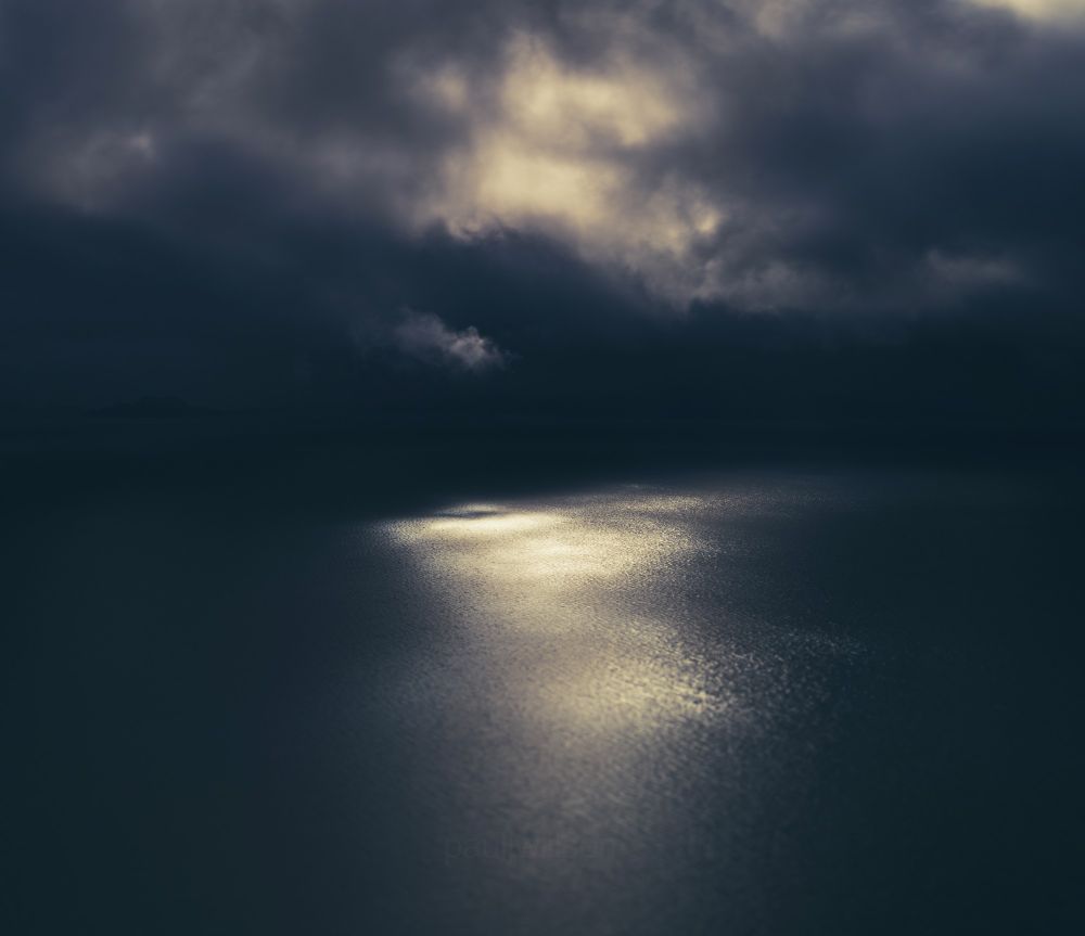 28mm, 4/5 sec, f/10, ISO 100