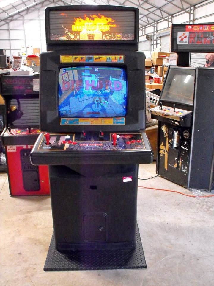 Die Hard Arcade cabinet