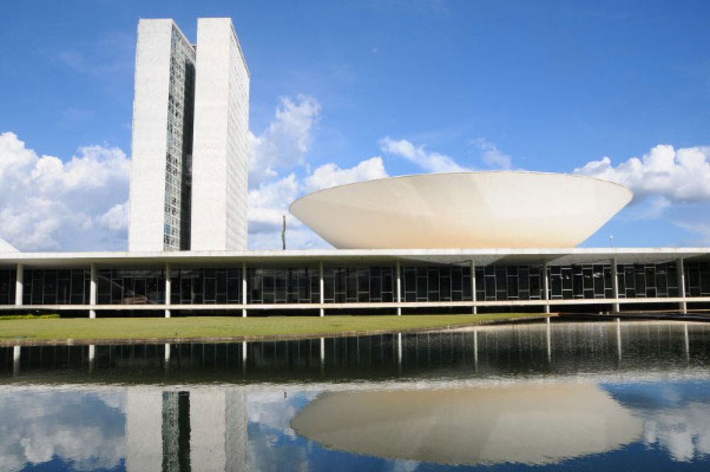 Acompanhamento ao vivo de Sessões da Câmara dos Deputados