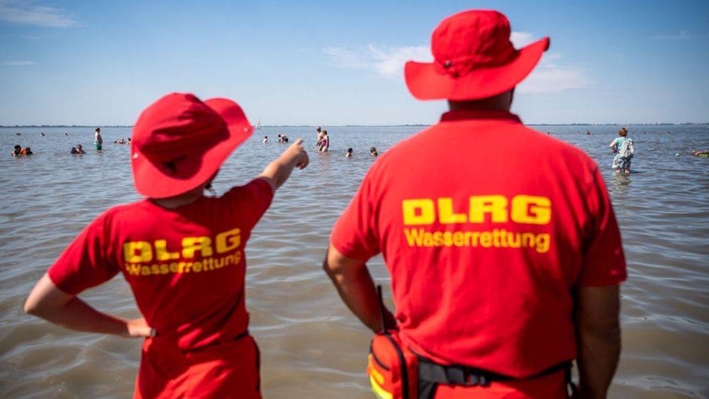 DLRG sucht Rettungsschwimmer für die Badesaison 2024