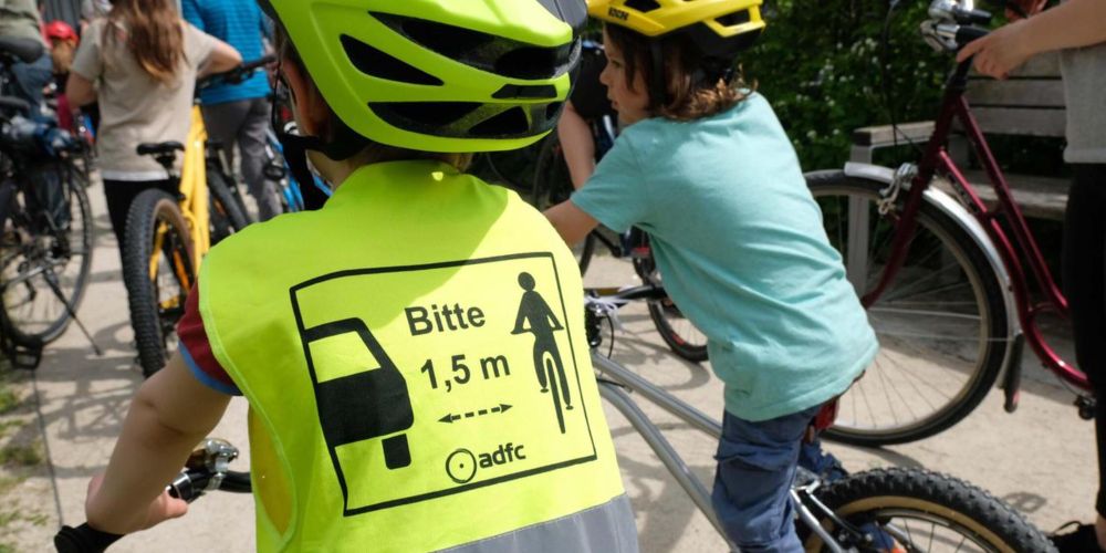 Kinder auf dem Rad: „Kidical Mass“ zieht zum Weltkindertag durch die Straßen Nürnbergs