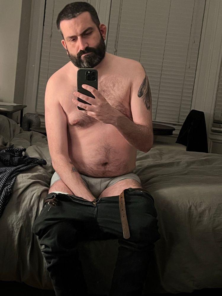 Mirror selfie of a man in his underwear