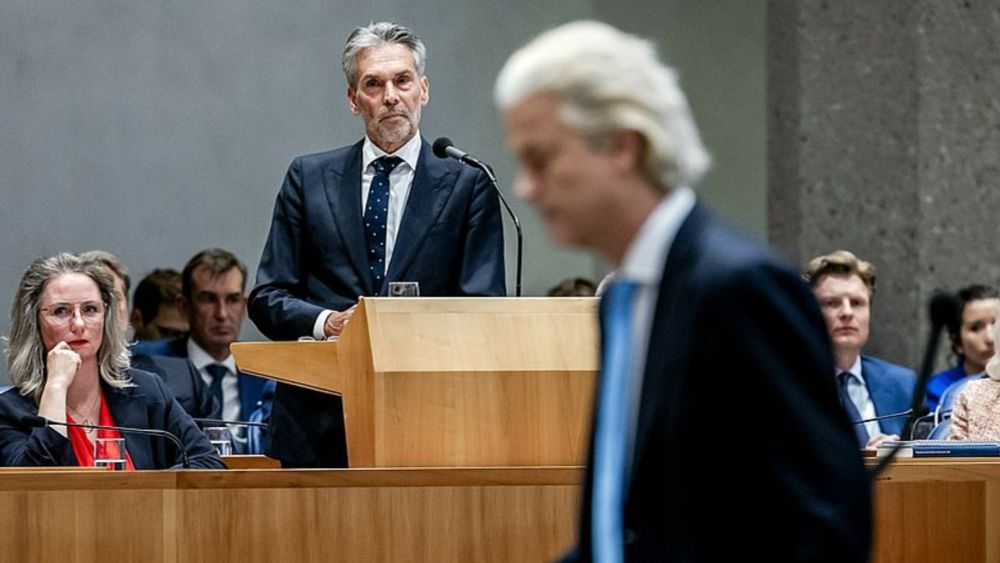 Coalitie op 77 zetels in nieuwe zetelpeiling, verlies komt vooral door teleurstelling in NSC