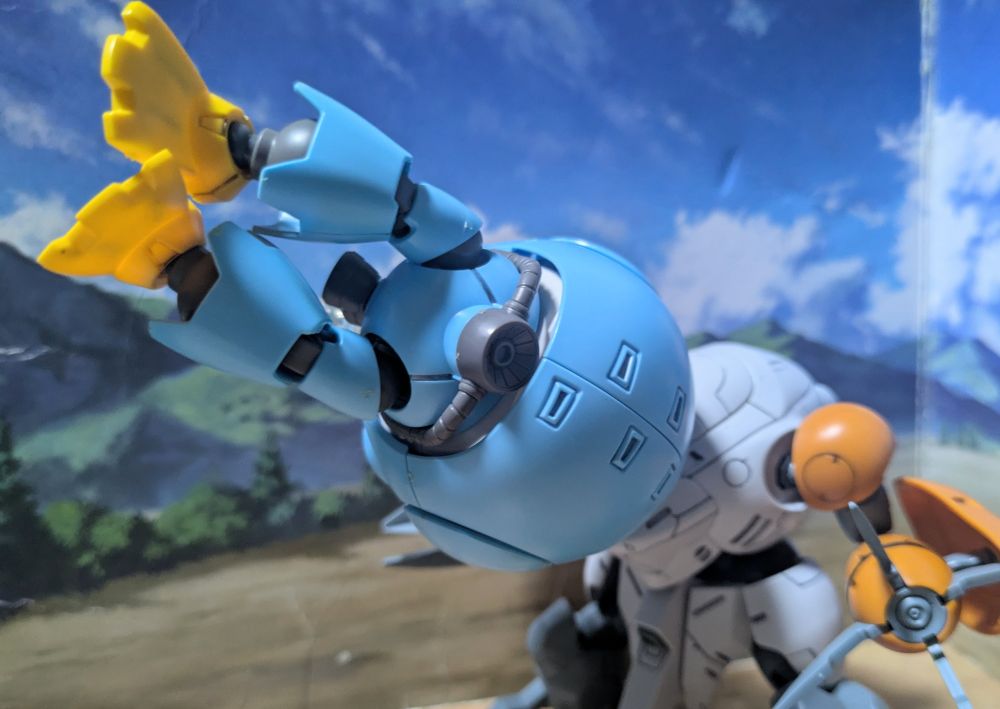 腕を外して丸まりモードも、劇中では直撃せず、続編のRe:RISEで脅威を発揮した。