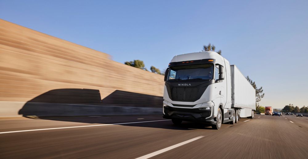 The Hydrogen Fuel Cell Trucks Are Rolling In - CleanTechnica