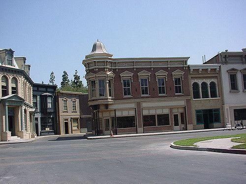 Warner Bros Midwest set
