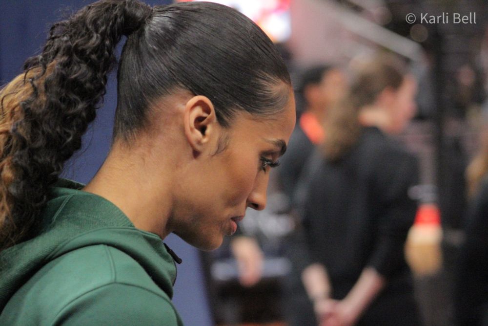 Skylar Diggins warming up before the 2025 WNBA Skills Challenge