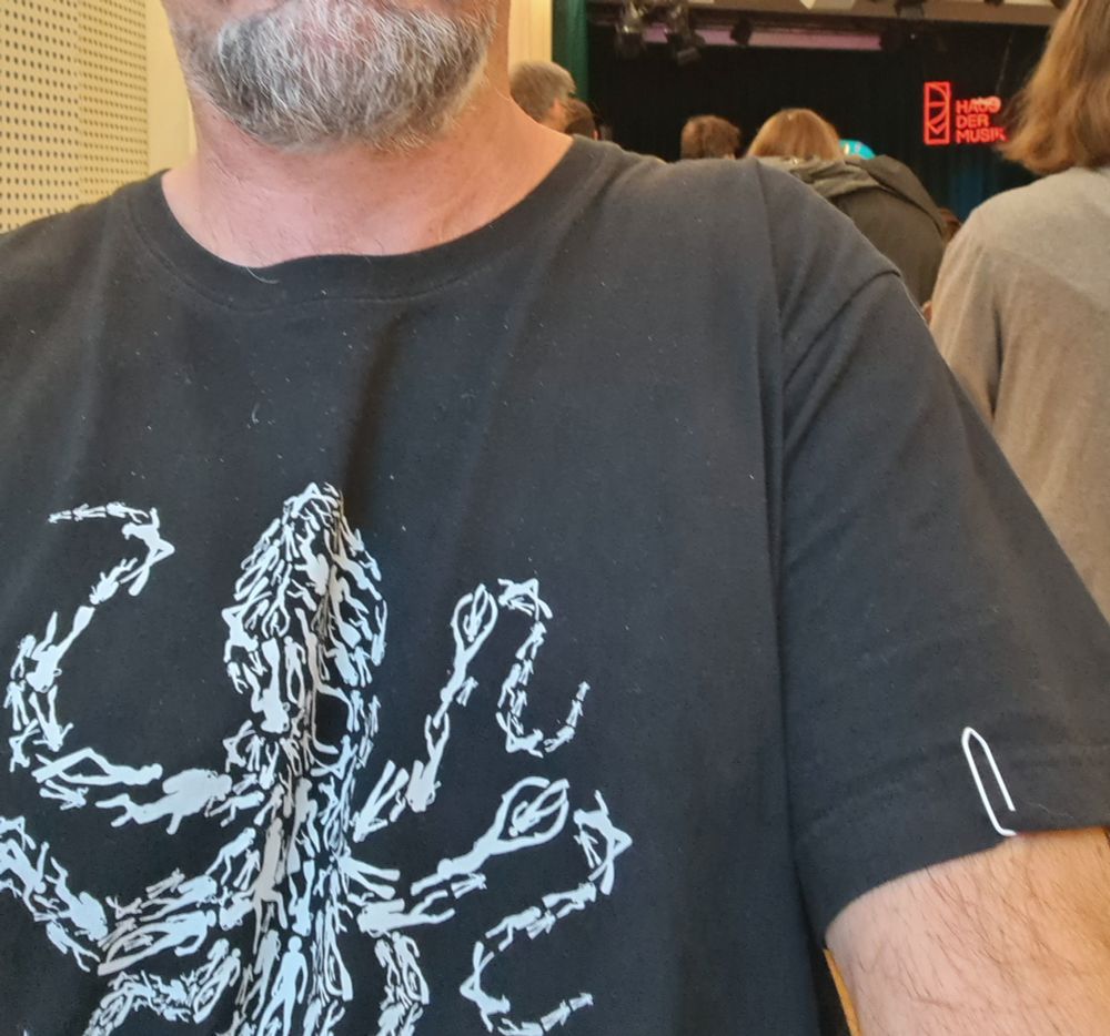  Konzert mit Büroklammer 