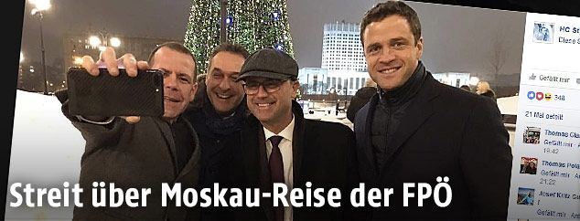 Bild von FPÖ Politikern,teils ehemalige, am Roten Platz. Mit Aufschrift "Streit über Moskau Reise der FPÖ" 
