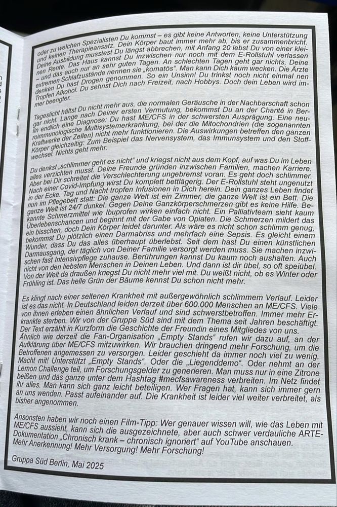 Foto von einem Kurvenflyer der Hertha (text passt leider hier nicht hin)