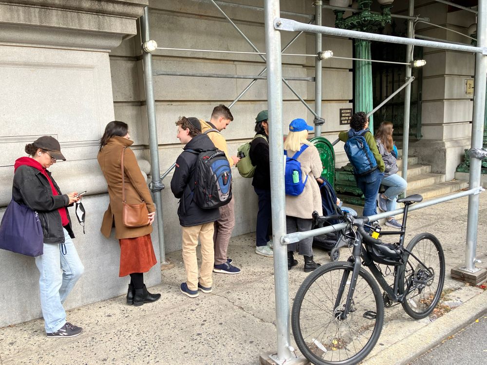 If it’s NYC, there must be a line…people waiting on the street to get into the Municipal Archives book sale at the Surrogate’s Court building