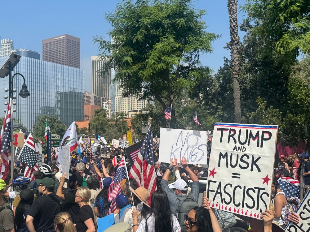 No kings day at Los Angeles City Hall