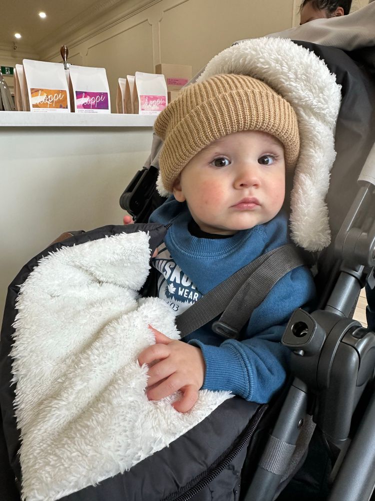 Beautiful, beautiful, beautiful, beautiful 
Bhoy