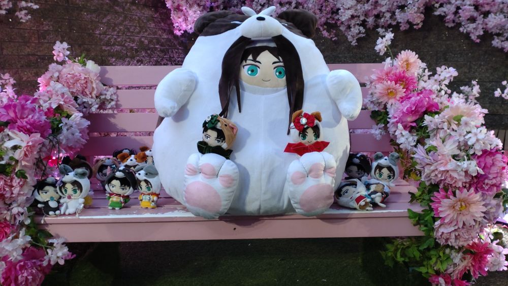 桜スカイガーデンにて。デカしゅびとわんこ達。