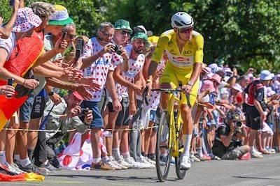 Mathieu van der Poel neemt afscheid van gele trui, maar is nog niet klaar deze Tour de France