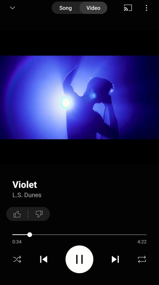 Screenshot of Google music playing the song "Violet" by L.S Dunes