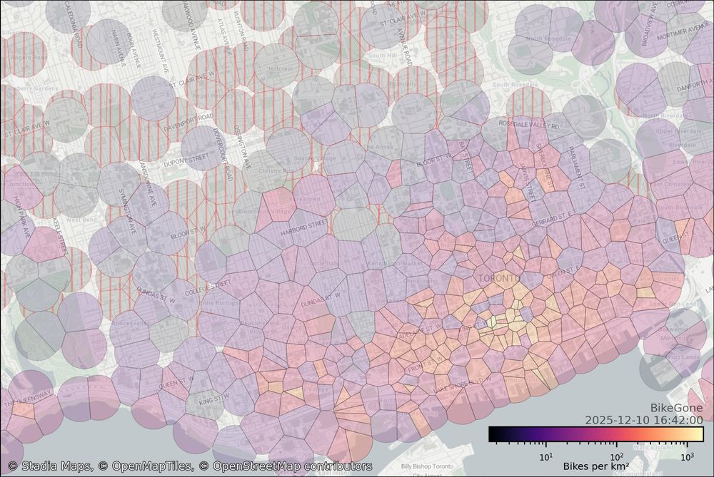 Map of downtown Toronto Bike Share coverage at 2025-12-10 16:42:00, when 33.2% of the area was served only by empty stations. Coverage areas are colored by available bikes per km² using a log scale, with hatched overlays indicating stations with no bikes.