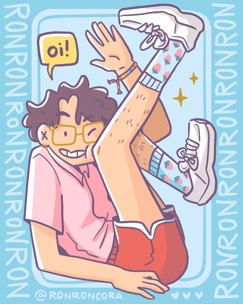 auto-retrato de cora em estilo cartunizado em que ela está espremida em um retângulo com um pé apoiado na parte de cima, o outro pé na lateral e as costas apoiadas no lado oposto enquanto acena com a mão e fala oi.