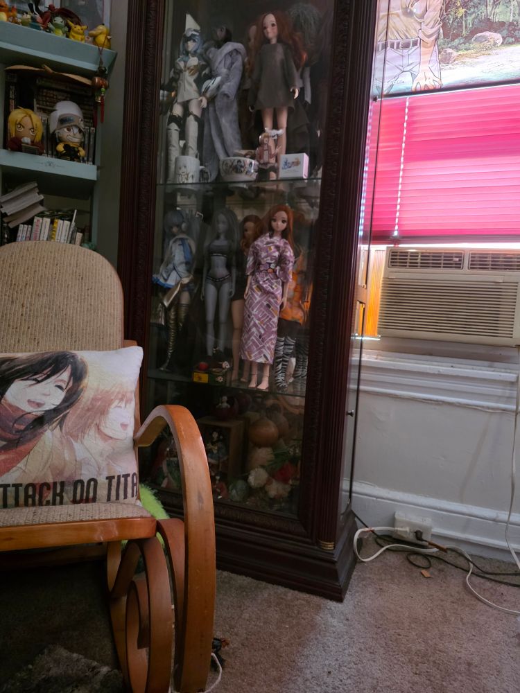 The stench is that of fresh vinyl. Delish. Intoxicating.