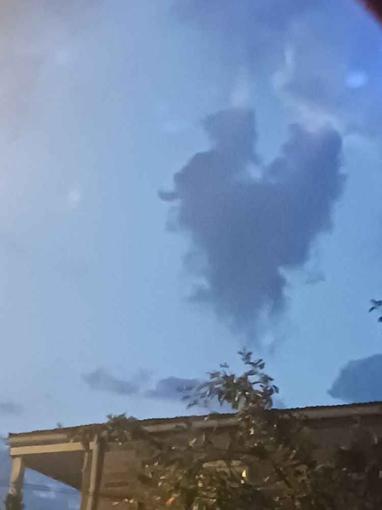 Heart shaped cloud in Central Pennsylvania, USA