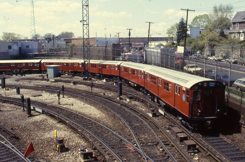  A final 11-car train of Redbird R36 cars on the IRT Flushing Line on their last day of service in 2003.