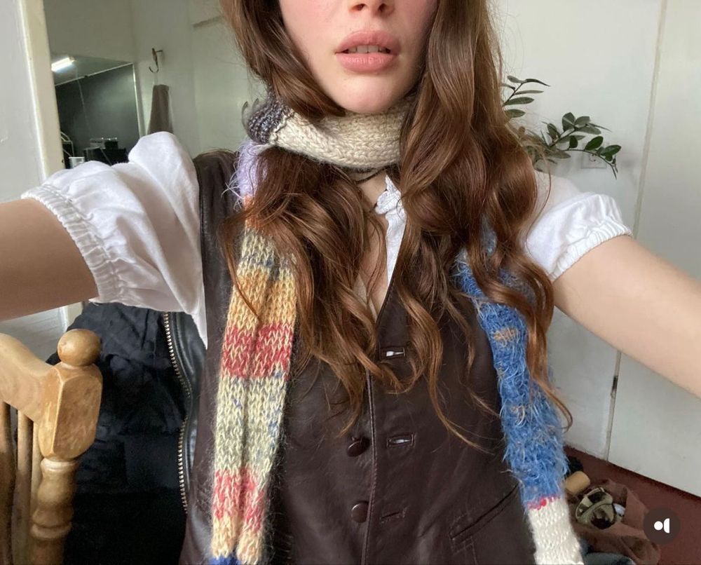 Écharpe tricotée par mes soins quand j’étais dans ma ‘from scratch’ era. 