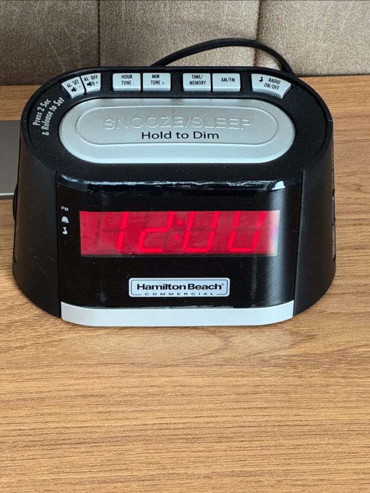 This is a picture of a very cheap Hamilton beach clock radio. The radio in the unit is an afterthought.