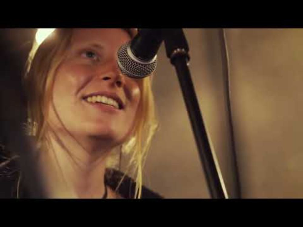 Hands of the Heron - Half Moon Horizon (live)