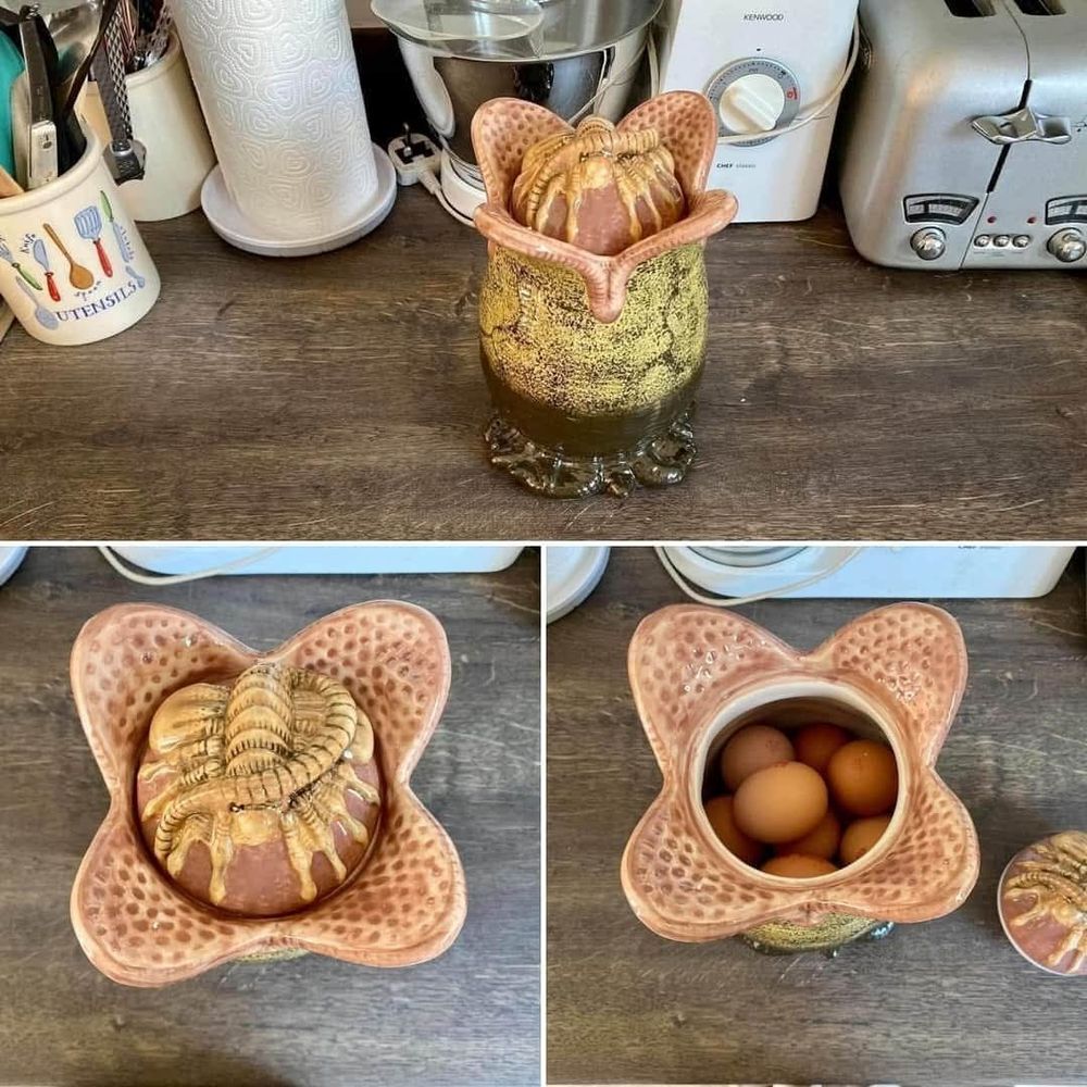 Alien inspired pid egg jar