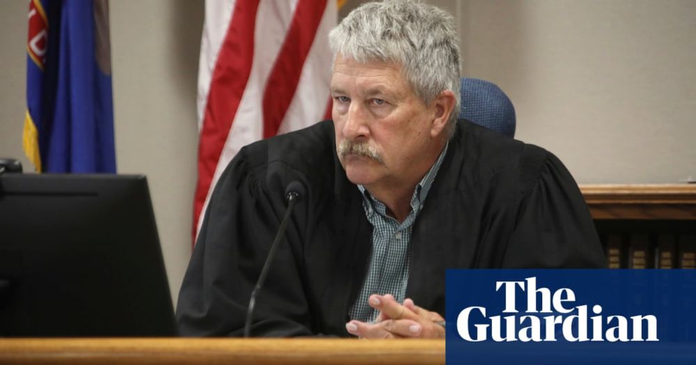 Judge strikes down North Dakota’s ban on abortion