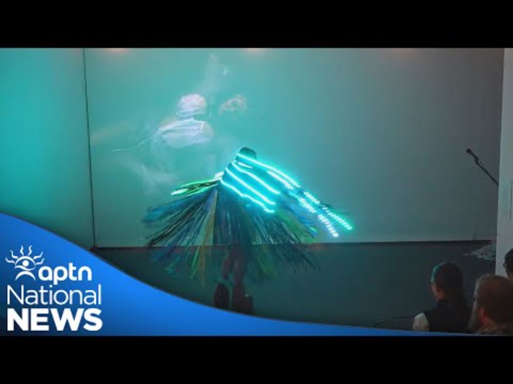 Indigenous women showcase their work at Prairie Thunder art exhibition | APTN News
