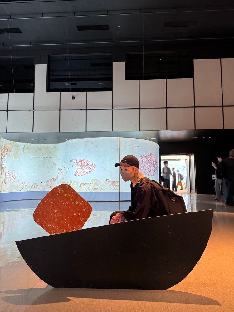 ペツェッティーノの小舟に同乗する私