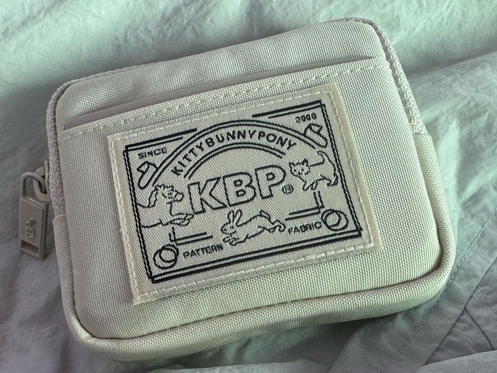 키티버니포니 작은파우치