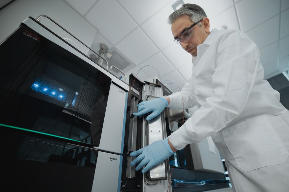 Monther Abu-Remaileh, Assistant Professor of Chemical Engineering and of Genetics, Institute Scholar at Sarafan ChEM-H, Knight Initiative for Brain Resilience supported researcher