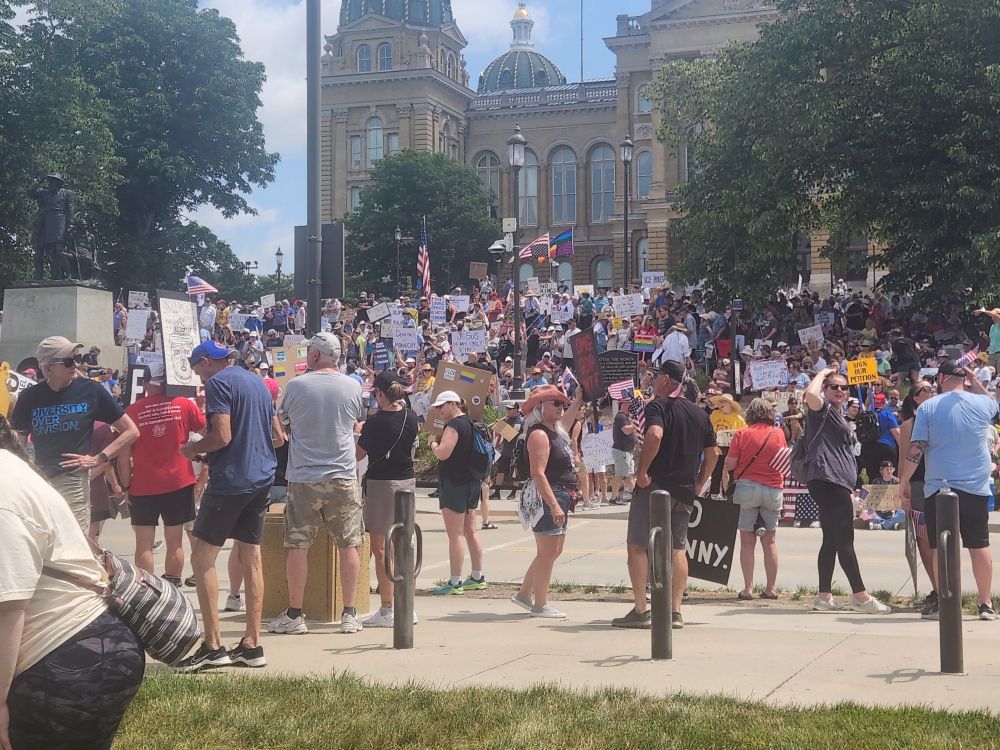 Peaceful crowd gathering at the Capitol.