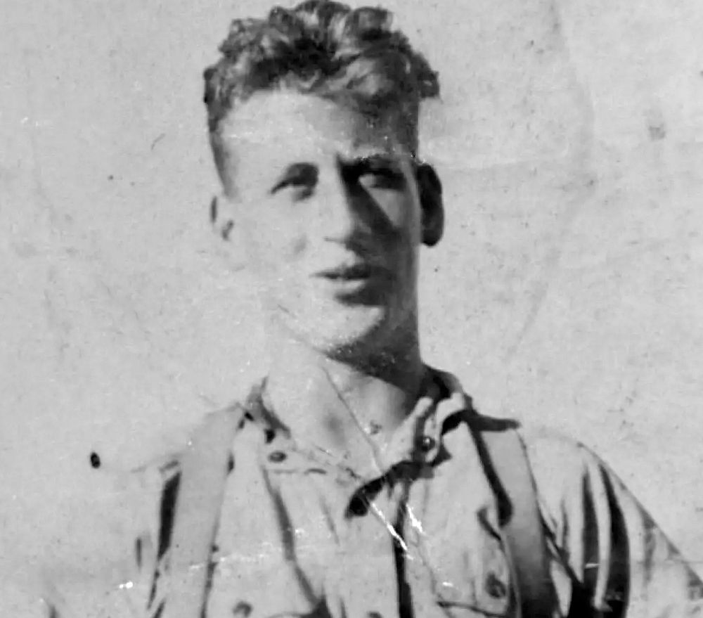 Global News photo courtesy of the Baker Family
https://globalnews.ca/news/5319641/finding-pte-baker-d-day-soldiers-identity/